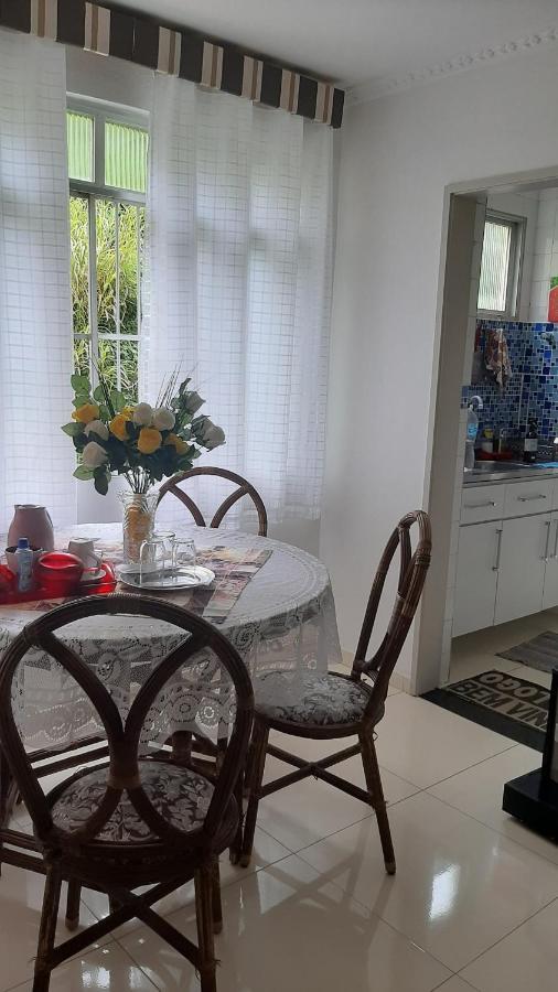 Bem Localizado Apartamento 2 Quartos Orla Rio Vermelho Ha 20 Min Da Barra-Ondina Internet Arcondicionado サルバドール エクステリア 写真